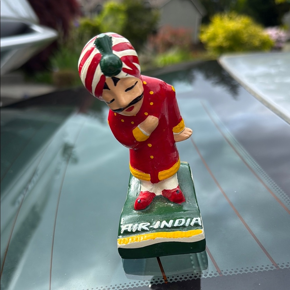 Maharaja Figurine - Bandivdekar Air India Figure 4 1/2" Vintage Advertising